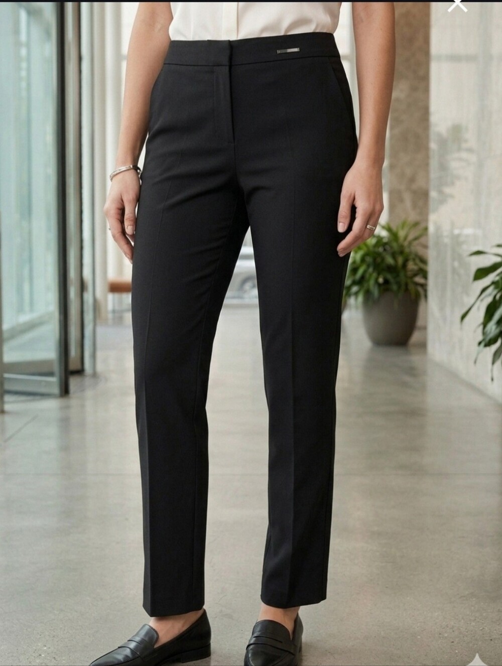 Vince Camuto Essentials Women's Size 2 Black Dress Career Wear Pants NWT